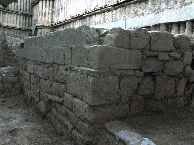 קובץ:Homot haarmon.jpg