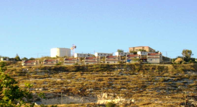 קובץ:Settlement on State Land.jpg