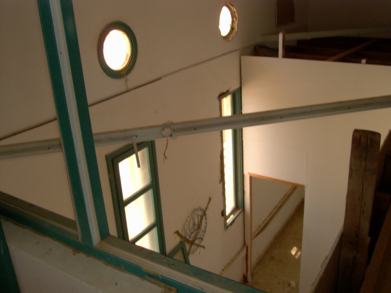 קובץ:Mabat mezrat hanashim1.jpg